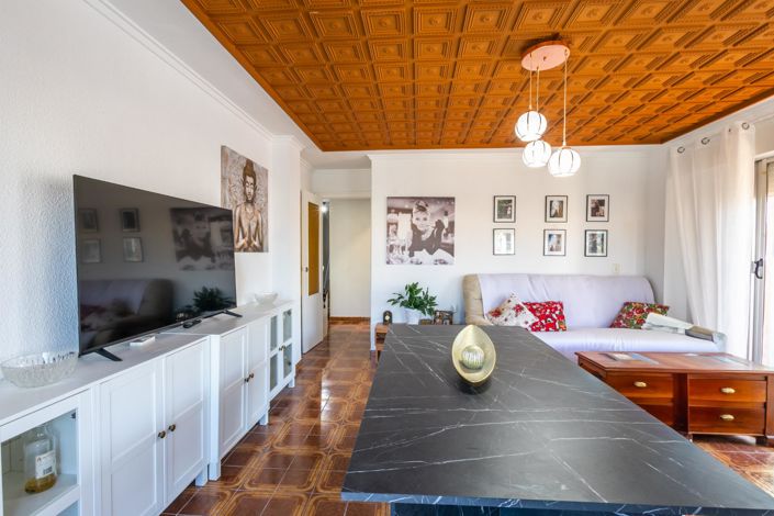 Image No.29-2 Bed Apartment for sale