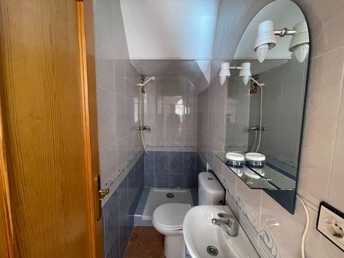 Image No.10-3 Bed Townhouse for sale