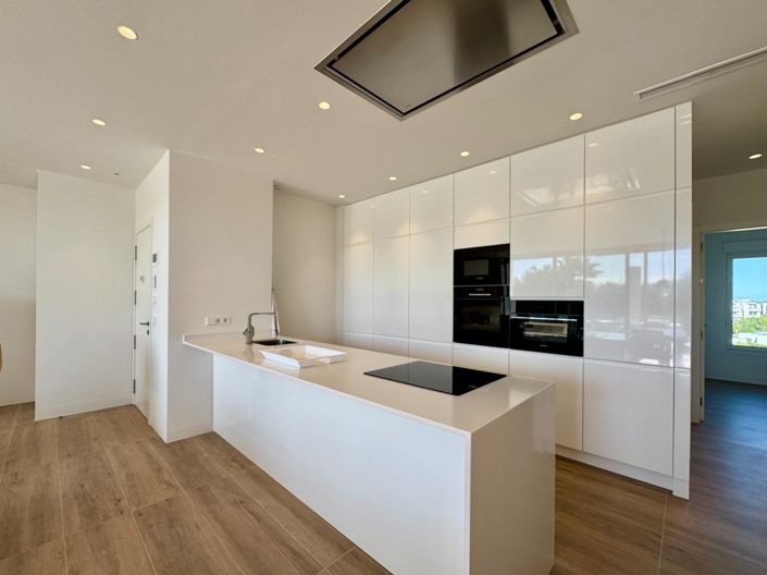 Image No.2-3 Bed Apartment for sale