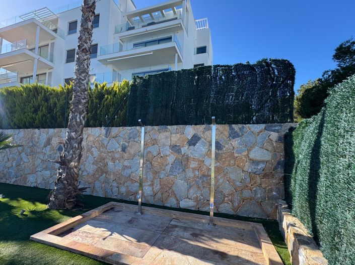 Image No.24-3 Bed Apartment for sale