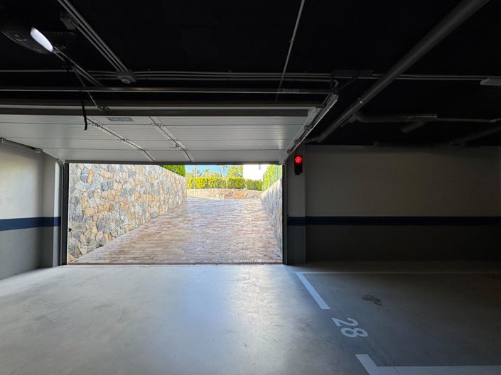 Image No.29-3 Bed Apartment for sale