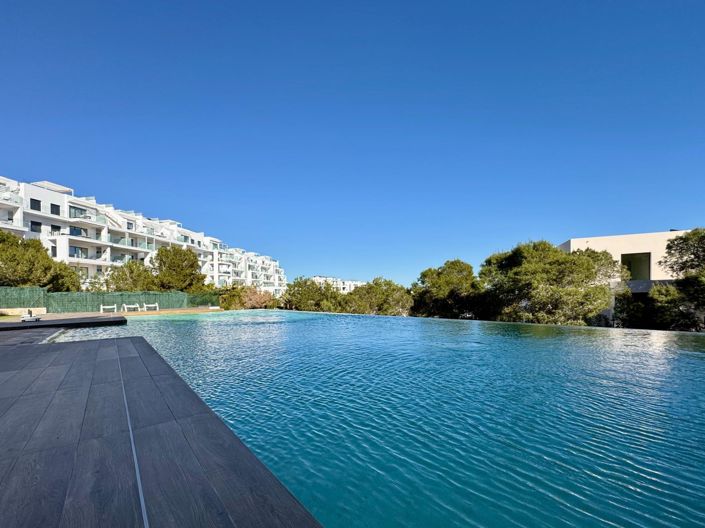 Image No.3-3 Bed Apartment for sale