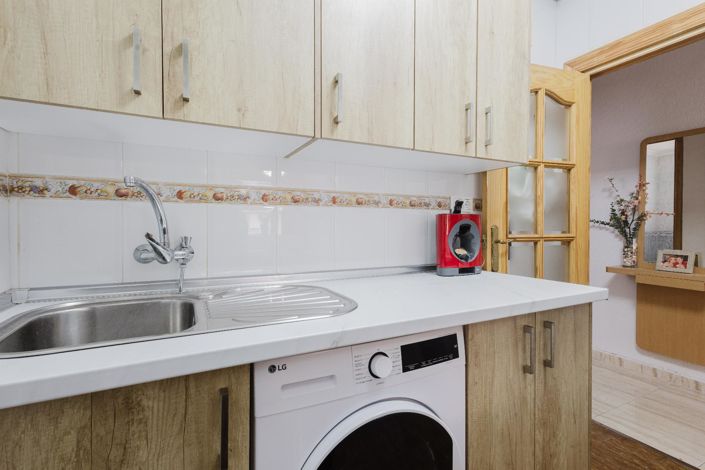 Image No.19-2 Bed Apartment for sale