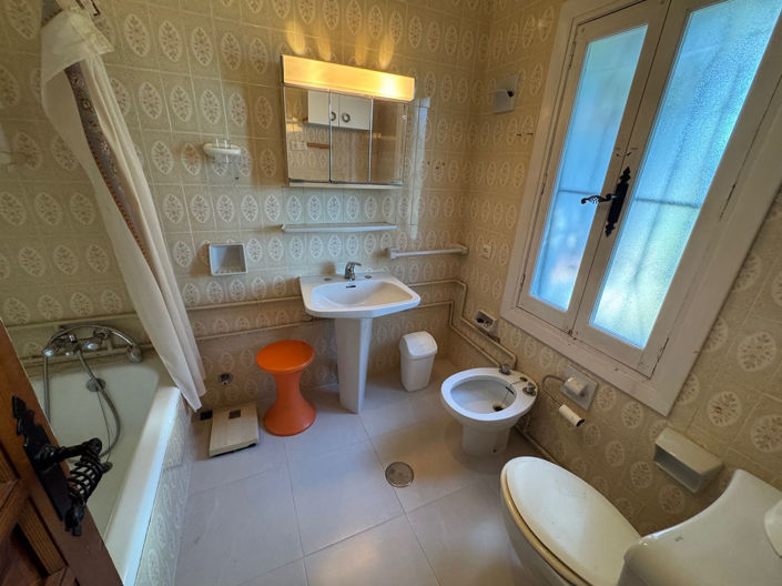 Image No.2-3 Bed Villa for sale