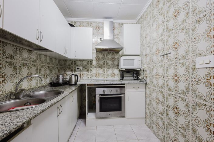 Image No.12-3 Bed Apartment for sale