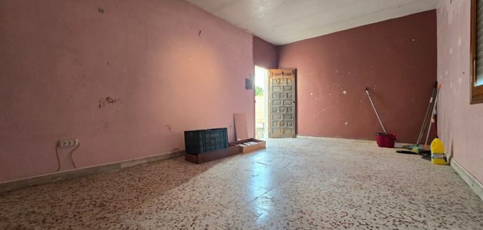 Image No.22-3 Bed Villa for sale