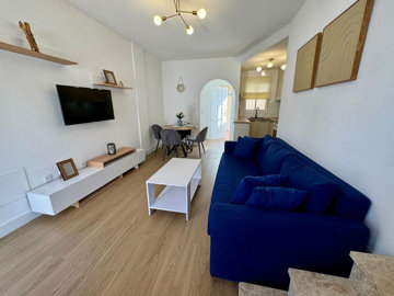 7-aa4cc561180b369757c0bb4af9886cd3