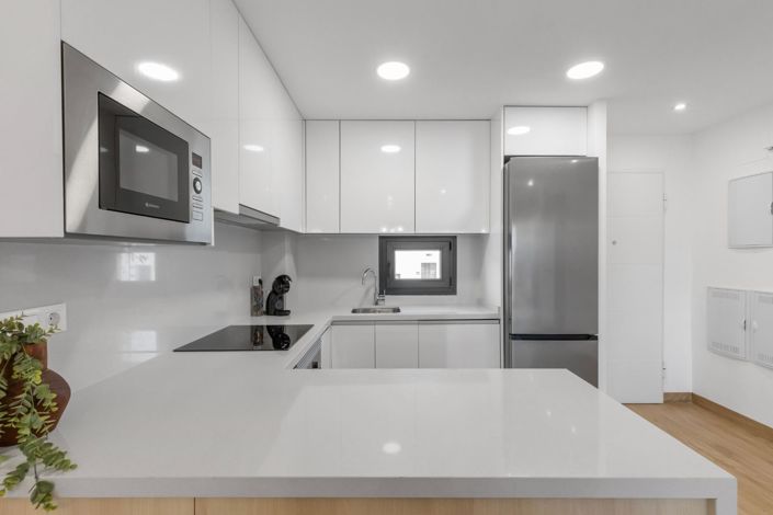 Image No.12-2 Bed Bungalow for sale