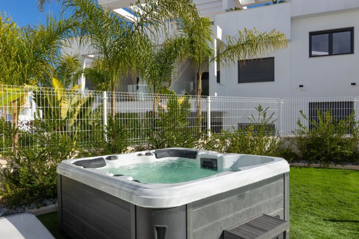 Image No.35-2 Bed Bungalow for sale