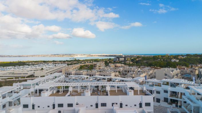 Image No.36-2 Bed Bungalow for sale