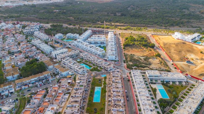 Image No.42-2 Bed Bungalow for sale