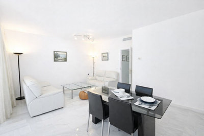 3-e898b2bb2a2fdfd06d2c39894dce8316