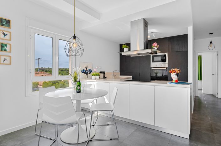 Image No.6-3 Bed Apartment for sale