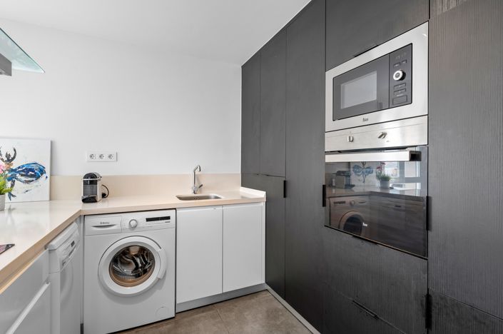 Image No.8-3 Bed Apartment for sale