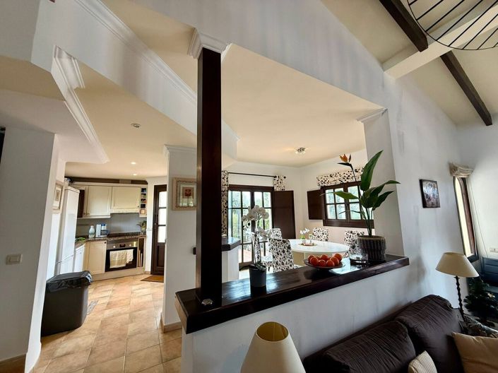 Image No.5-3 Bed Villa for sale