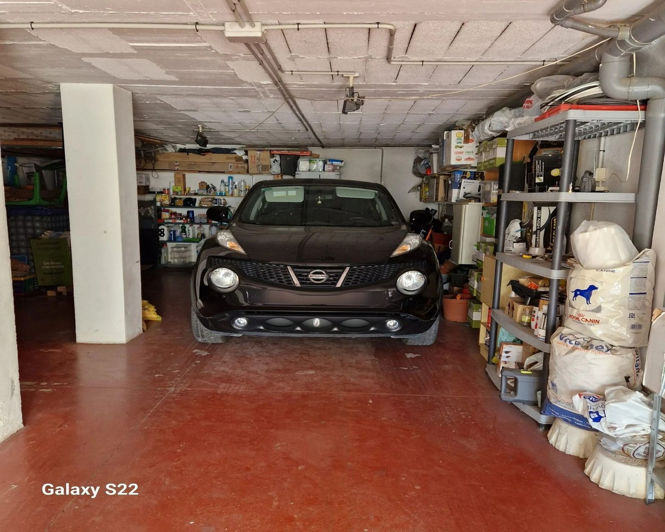 Image No.38-4 Bed House for sale