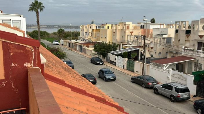 Image No.14-2 Bed Bungalow for sale