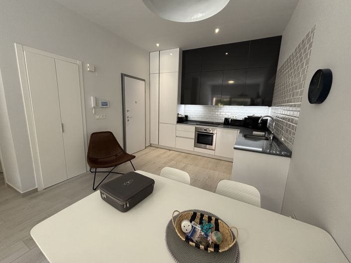 Image No.8-2 Bed Apartment for sale