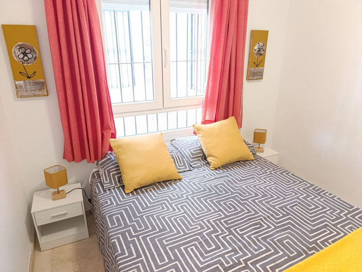 Image No.15-2 Bed Apartment for sale