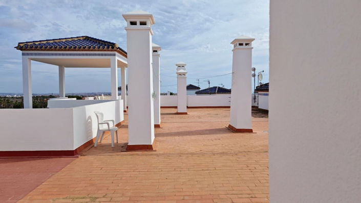 Image No.23-2 Bed Apartment for sale