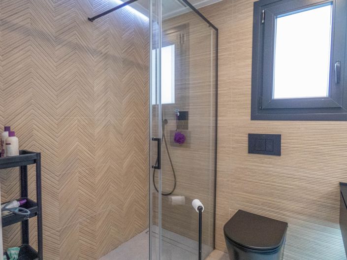 Image No.15-3 Bed Apartment for sale