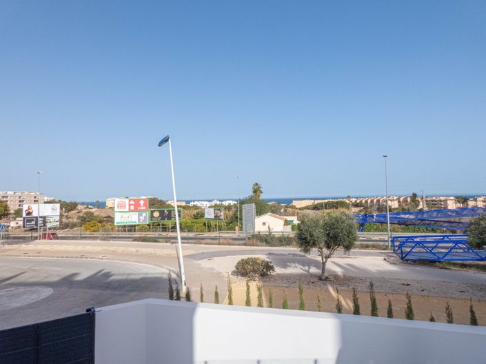 Image No.31-3 Bed Apartment for sale