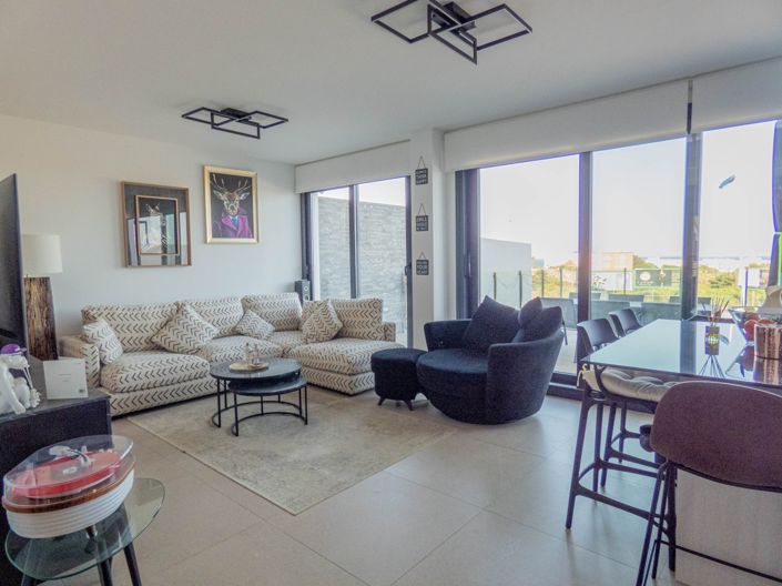 Image No.9-3 Bed House for sale