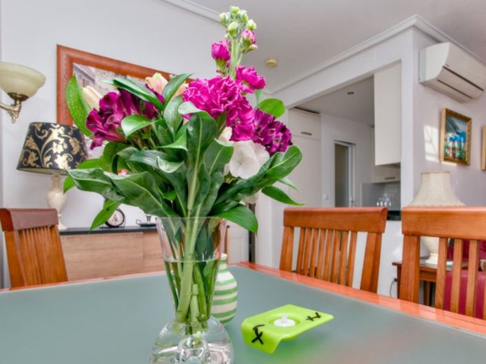 Image No.16-2 Bed Townhouse for sale