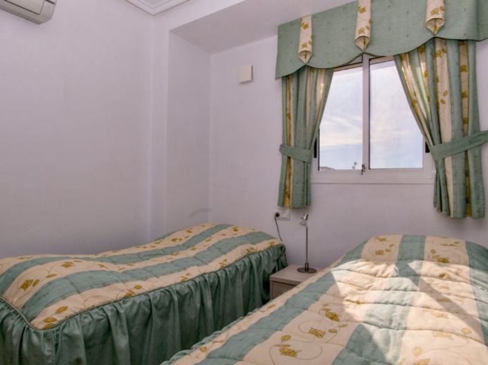 Image No.29-2 Bed Townhouse for sale