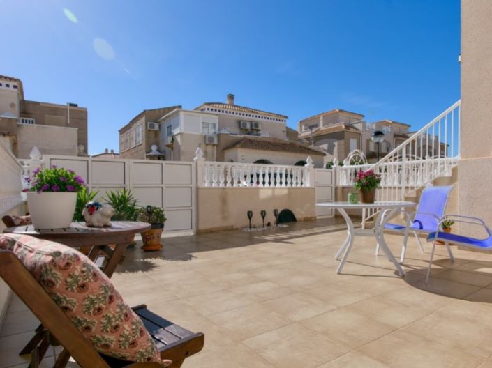 Image No.3-2 Bed Townhouse for sale