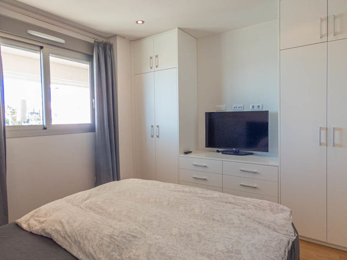 Image No.23-4 Bed Apartment for sale