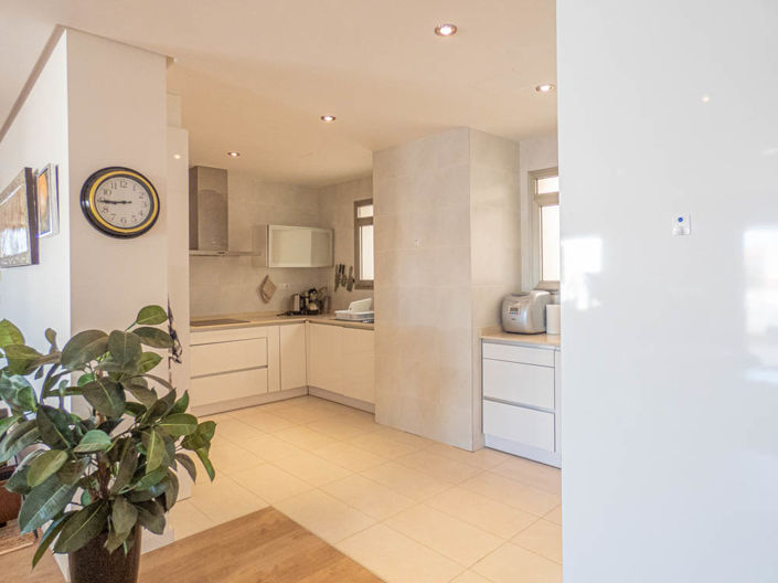 Image No.7-4 Bed Apartment for sale