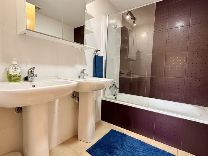 Image No.16-2 Bed Apartment for sale