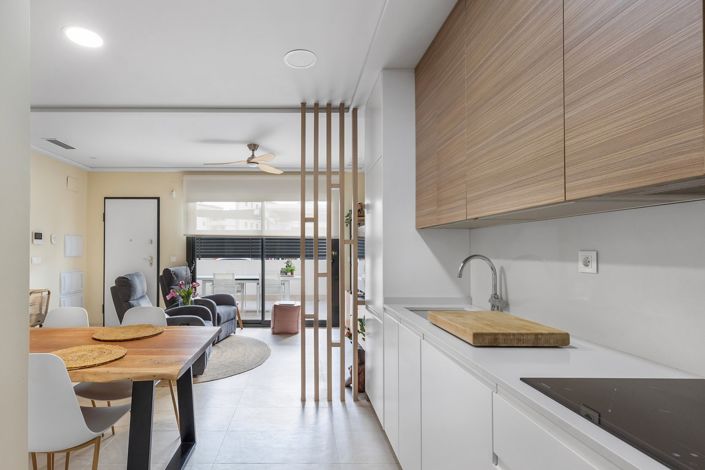 Image No.10-2 Bed Apartment for sale