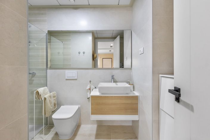 Image No.18-2 Bed Apartment for sale