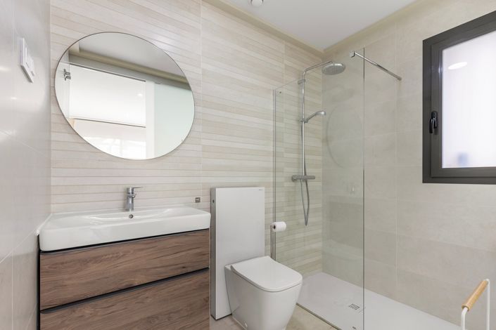 Image No.23-2 Bed Apartment for sale