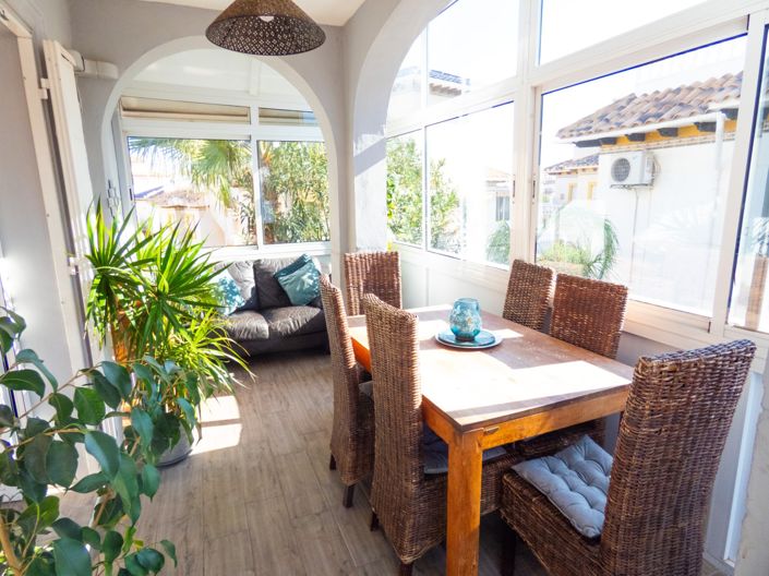 Image No.6-Villa de 4 chambres à vendre à Playa Flamenca