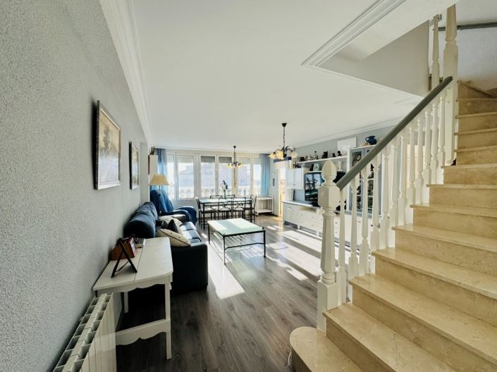 Image No.18-3 Bed Penthouse for sale