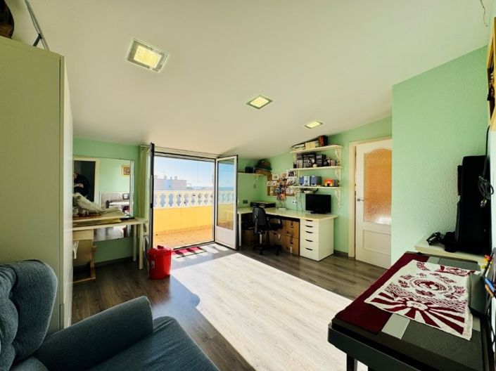 Image No.31-3 Bed Penthouse for sale