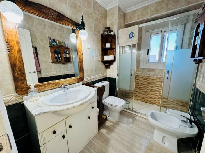 Image No.34-3 Bed Apartment for sale