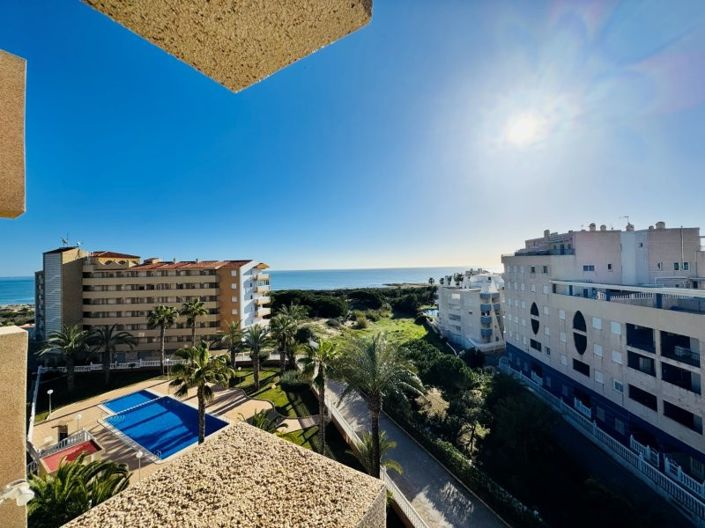Image No.9-3 Bed Apartment for sale