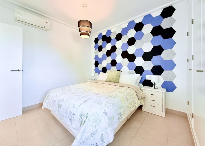 Image No.15-2 Bed Villa for sale