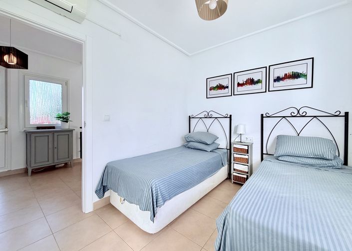 Image No.24-2 Bed Villa for sale