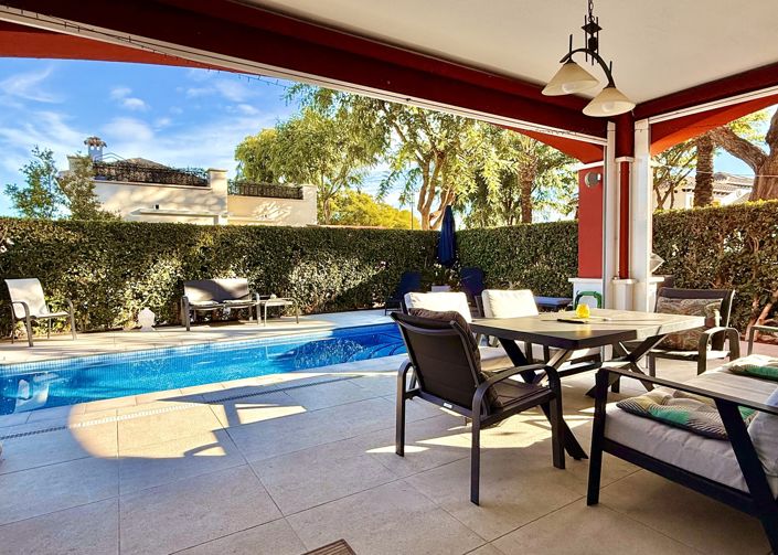 Image No.29-2 Bed Villa for sale