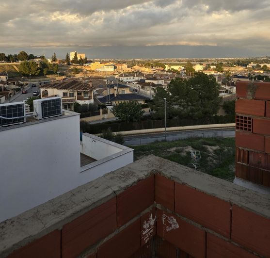 Image No.8-3 Bed Townhouse for sale