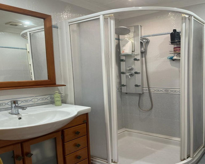 Image No.16-2 Bed Apartment for sale