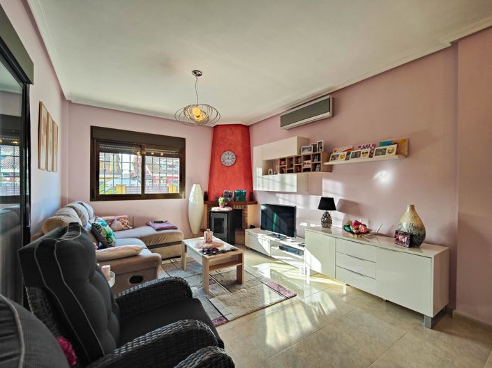 Image No.21-3 Bed Villa for sale