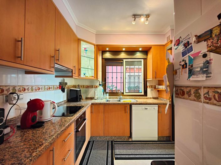 Image No.28-3 Bed Villa for sale