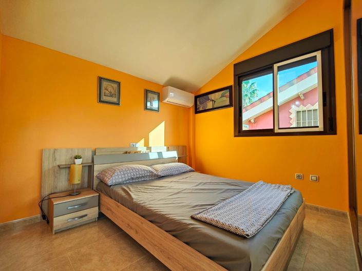 Image No.42-3 Bed Villa for sale