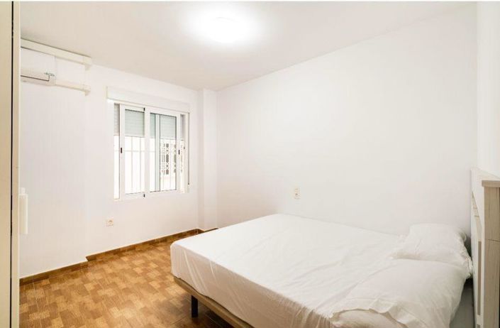 Image No.10-3 Bed Apartment for sale